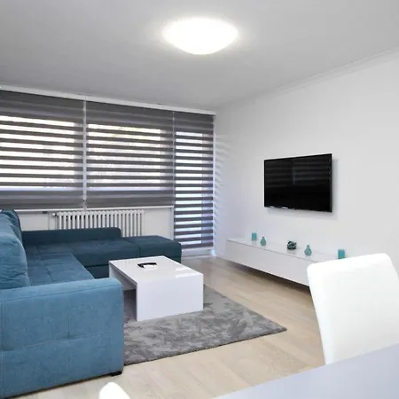 Zebra Apartment